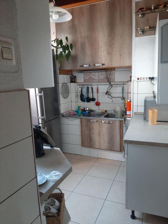 Sea View Apartment In The Center Of Pula Exterior foto